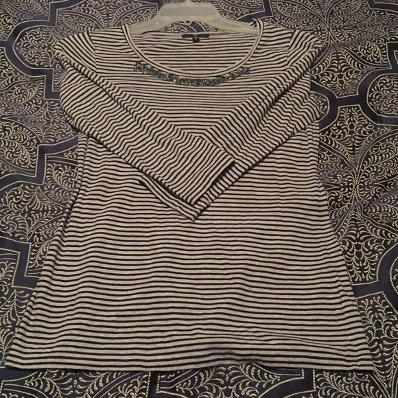 Gap 3/4 Sleeve T-Shirt - Picture 4 of 7